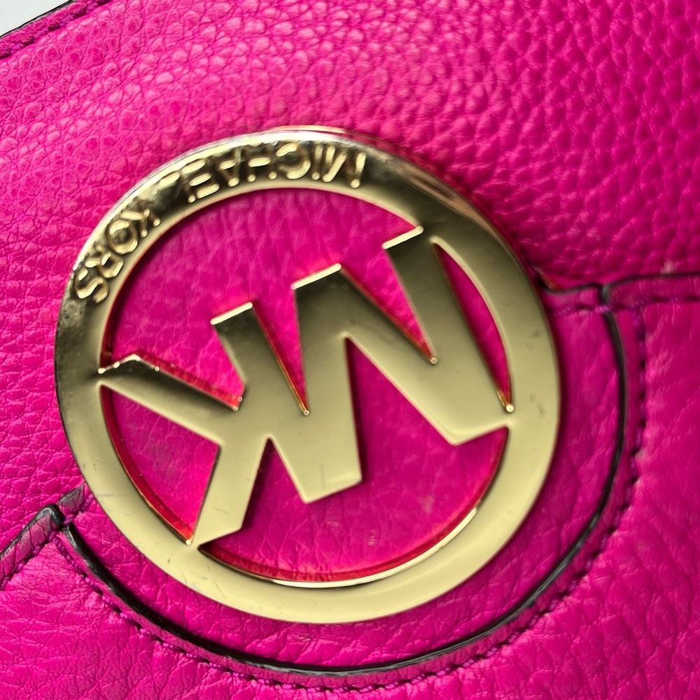 Michael Kors Small Hot Pink & Gold Leather Crossbody Purse - Picture 6 of 10